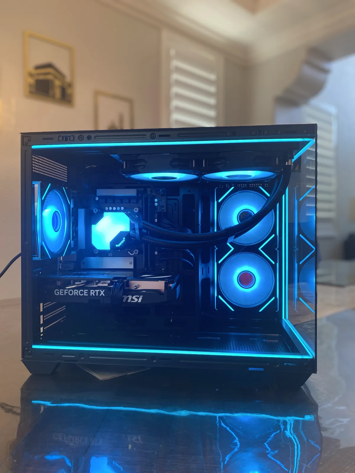 Completed build: Intel Core Ultra 5, RTX 5060 Ti